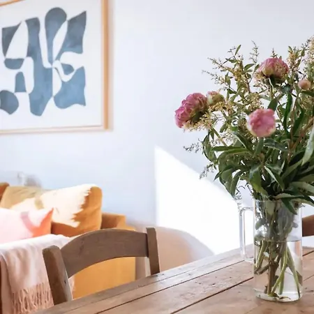Apartamento Ideally Located 2bd For 3 With Balcony&view París