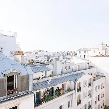 Ideally Located 2bd For 3 With Balcony&view * París